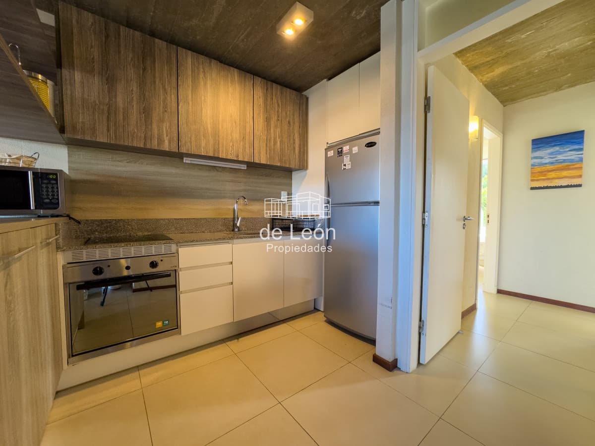 Alquiler apartamento en Manantiales 3 dormitorios