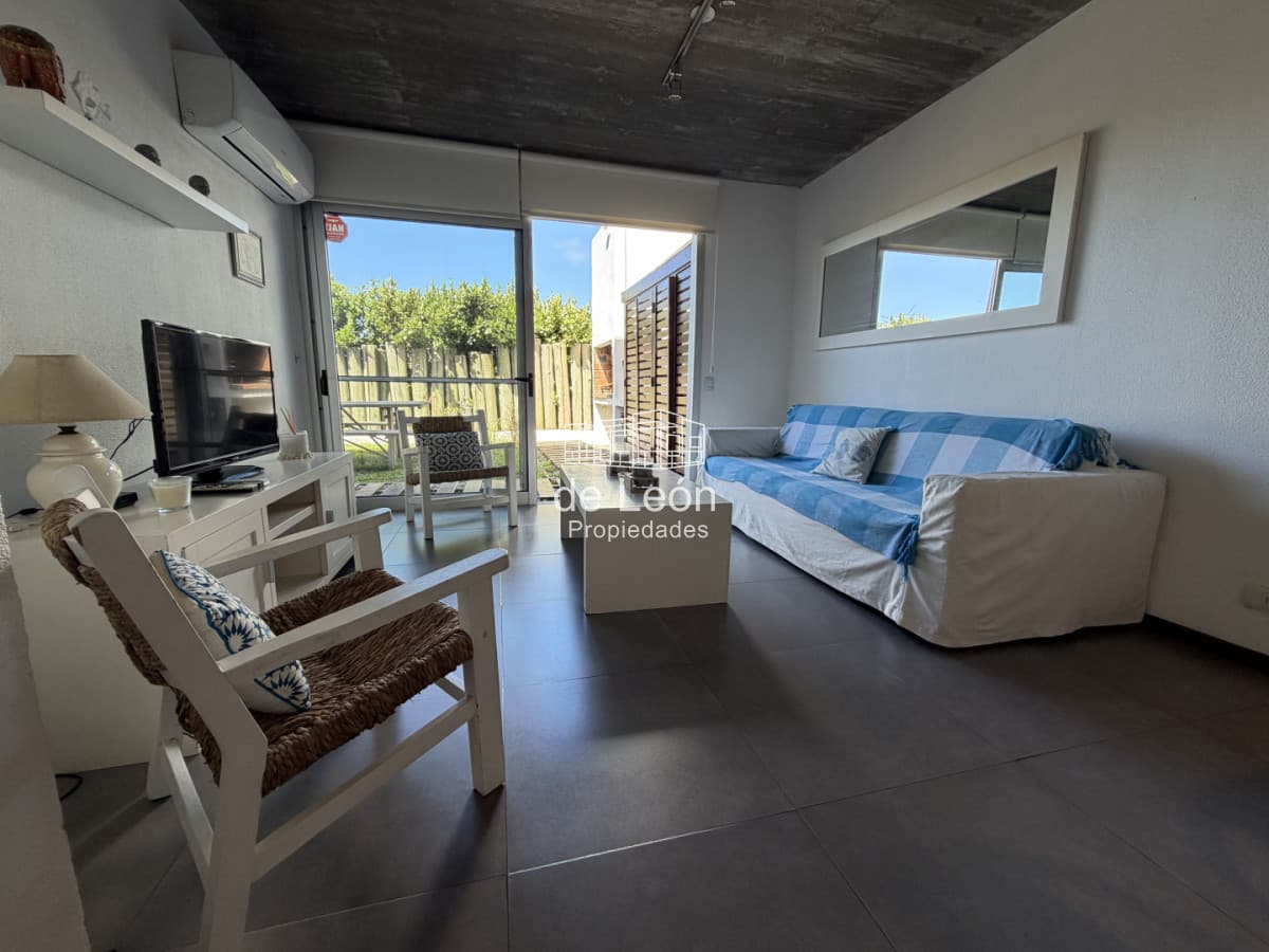 Venta apartamento en Manantiales 3 dormitorios