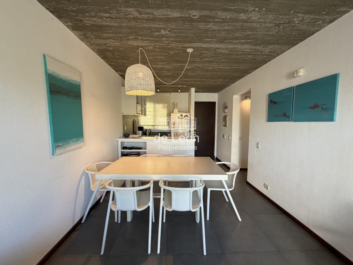 Venta apartamento en Manantiales 3 dormitorios