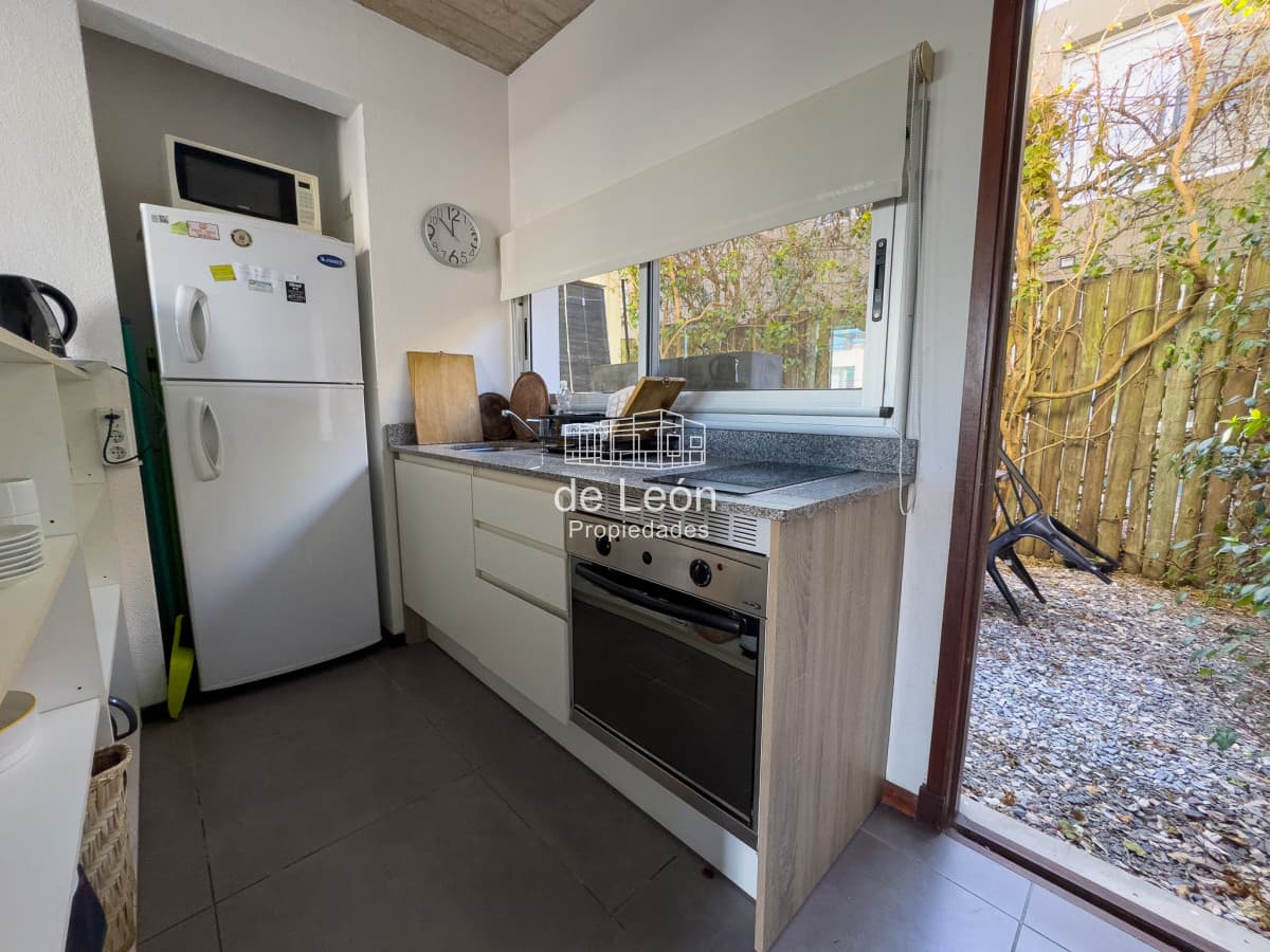 Venta y alquiler  apartamento en Manantiales 2 dormitorios