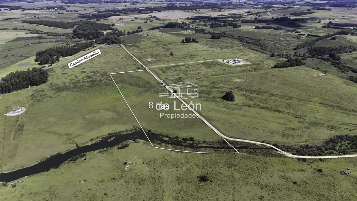 Venta chacra 8 ha en Camino Medellín, Manantiales