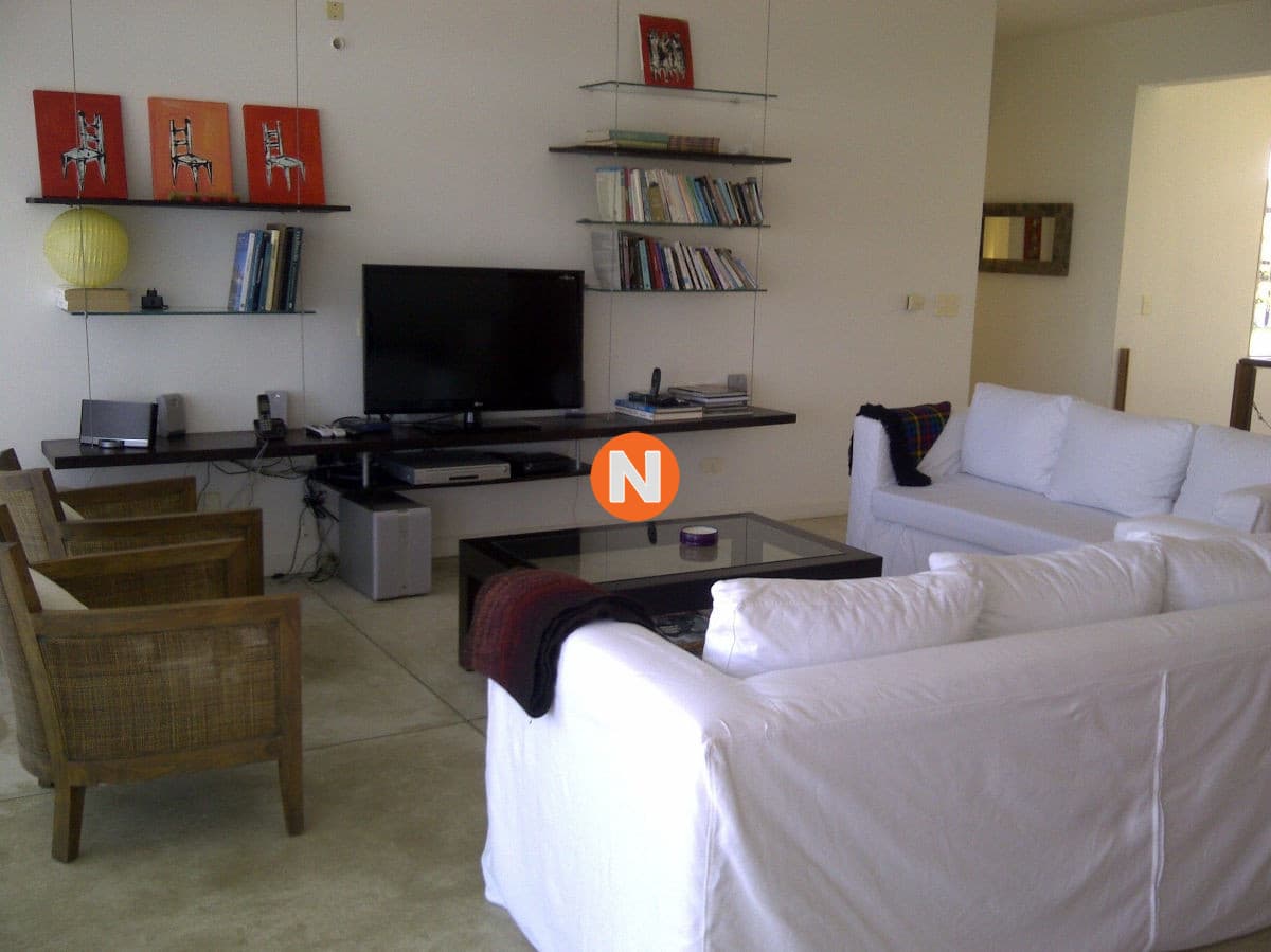 Venta Alquiler  casa con hermosa vista al mar en Country Pri ...