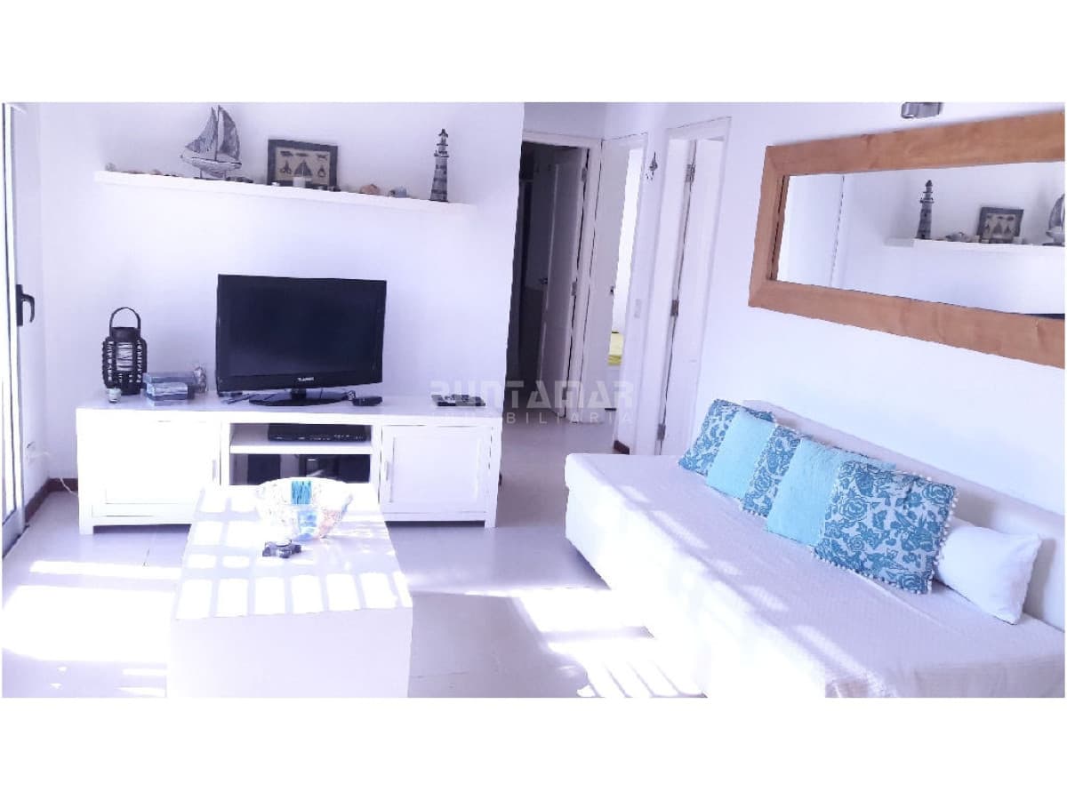 Apartamento ID.213402 - Alquiler apartamento en Manantiales 3 dormitorios