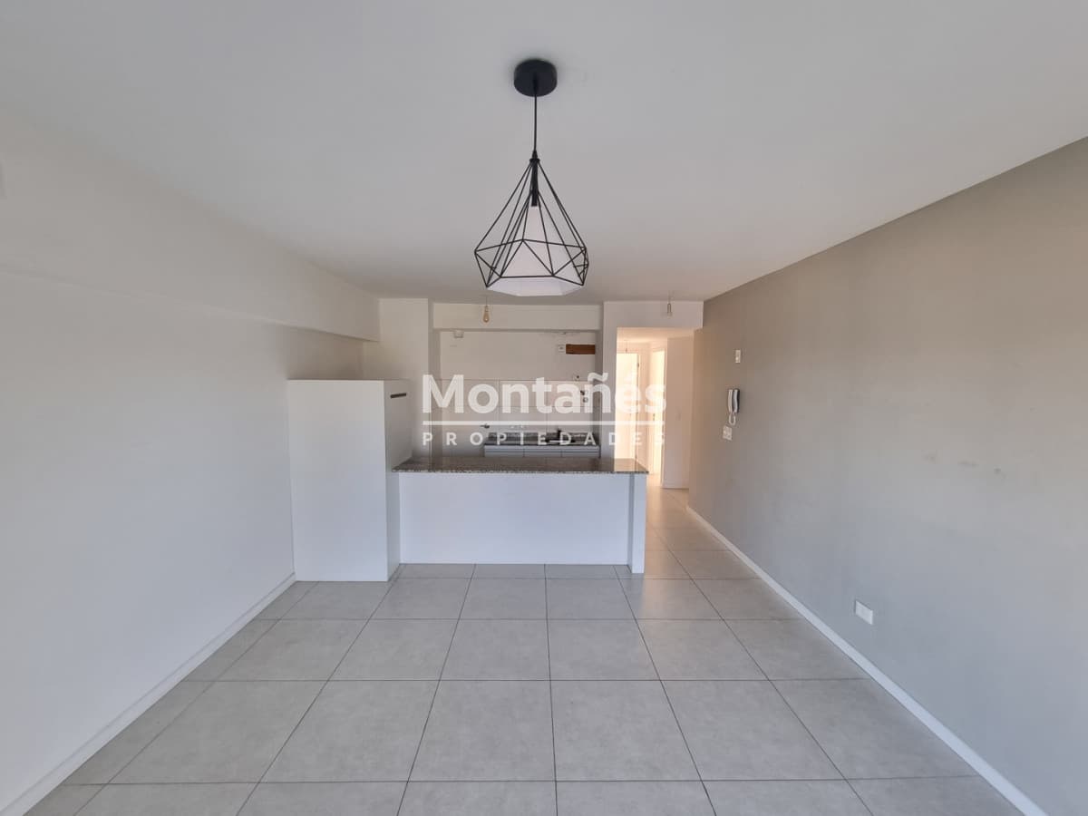 Apartamento ID.10628 - A metros de Plaza del Vigía - Ubicación que marca la diferencia