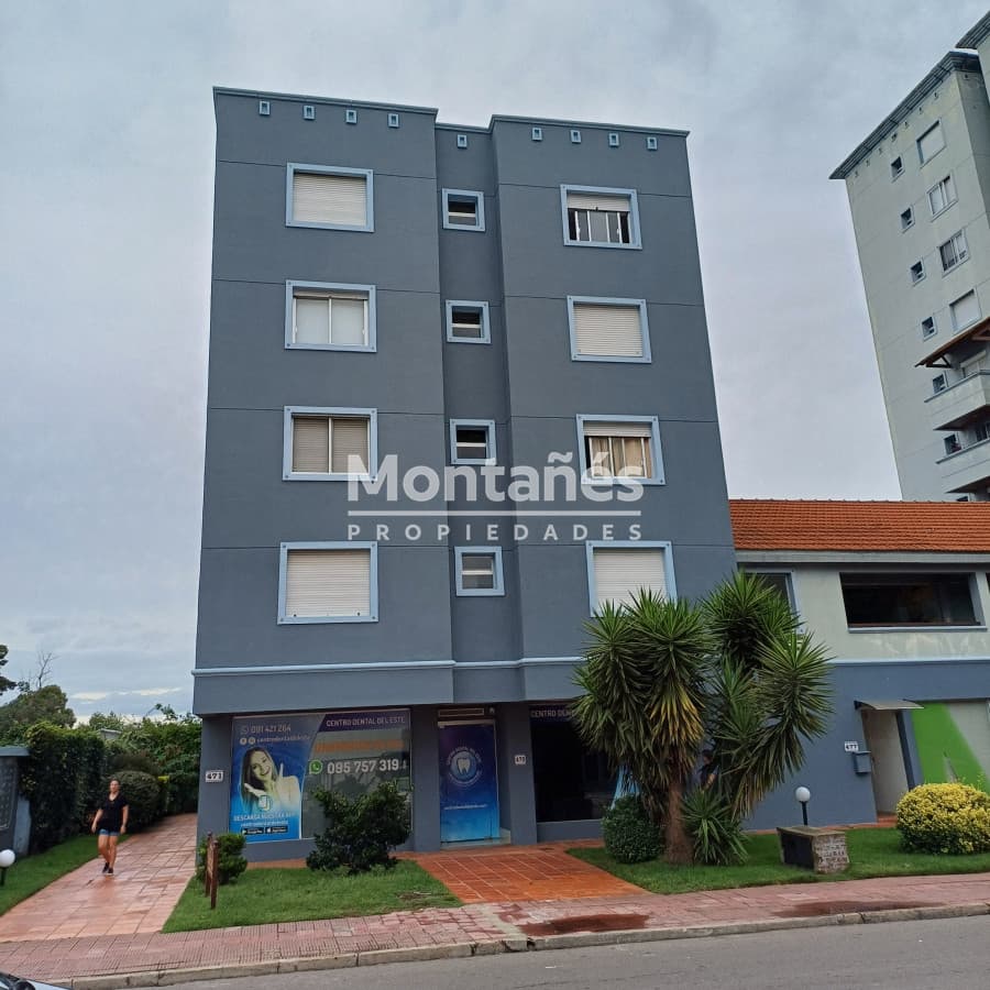 Apartamento ID.10032 - Apartamento centro de Maldonado. Unico!! Con Renta Vigente