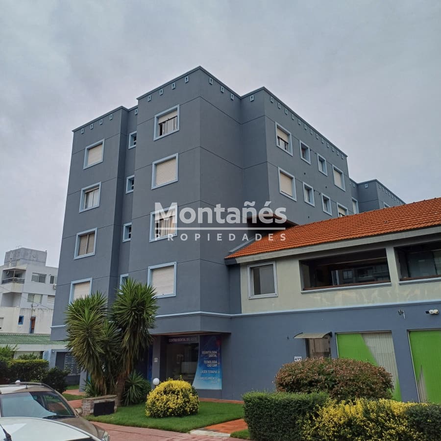 Apartamento ID.10032 - Apartamento centro de Maldonado. Unico!! Con Renta Vigente