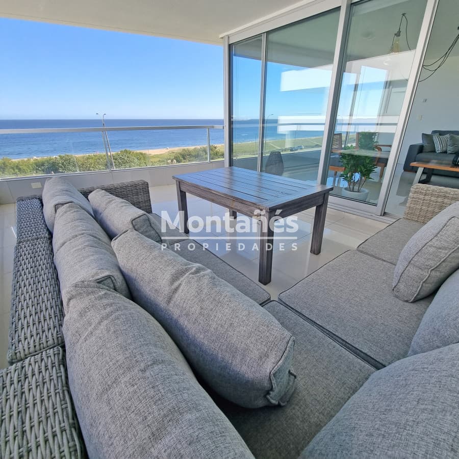 Apartamento ID.10252 - Apartamento en Primera Línea Pinares