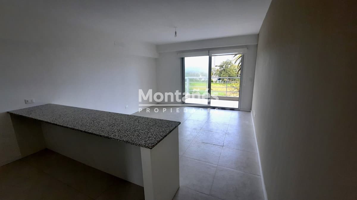 Apartamento ID.10082 - Departamento en VENTA - Excelente ubicación