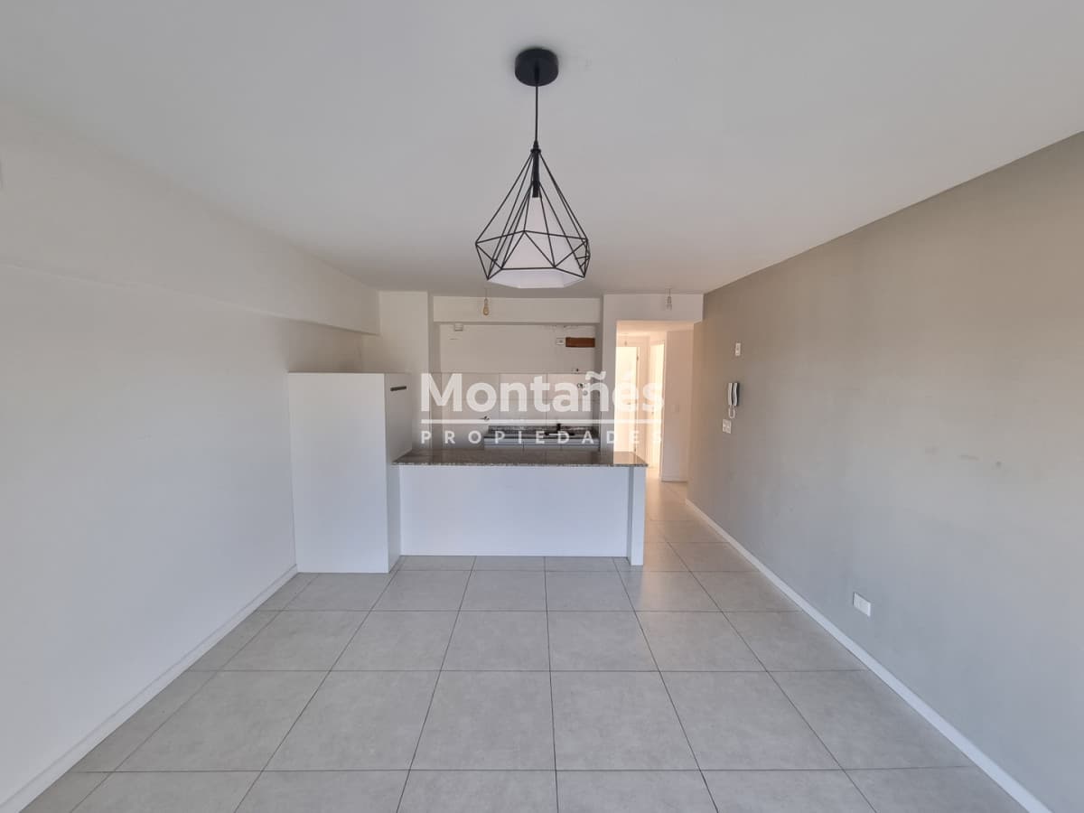 Apartamento ID.10628 - A metros de Plaza del Vigía - Ubicación que marca la diferencia