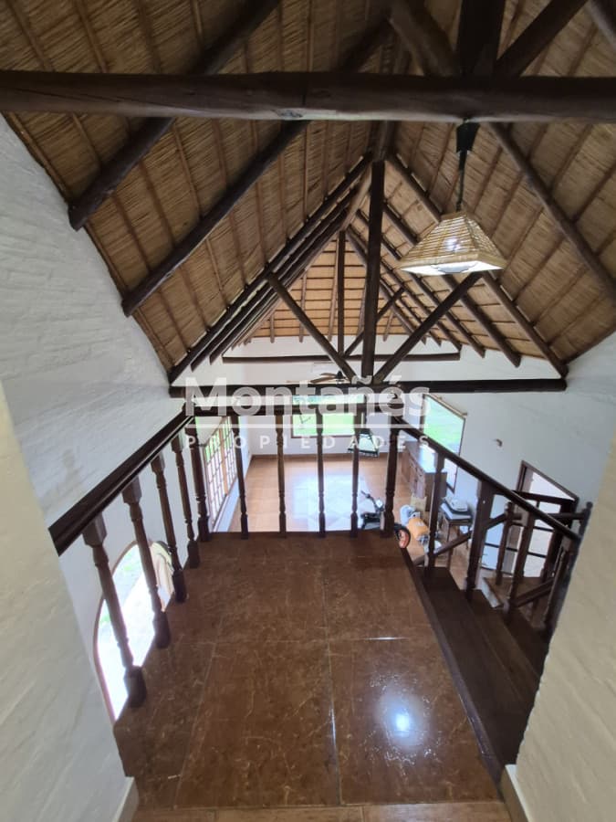 Aqluiler anual: Casa quincho a 150 mt del mar Pda 37 mansa.