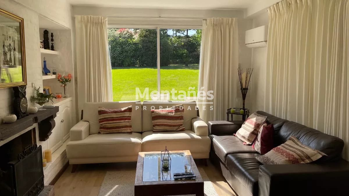 Casa ID.10360 - Espectacular casa en exclusivo barrio privado - CANELONES