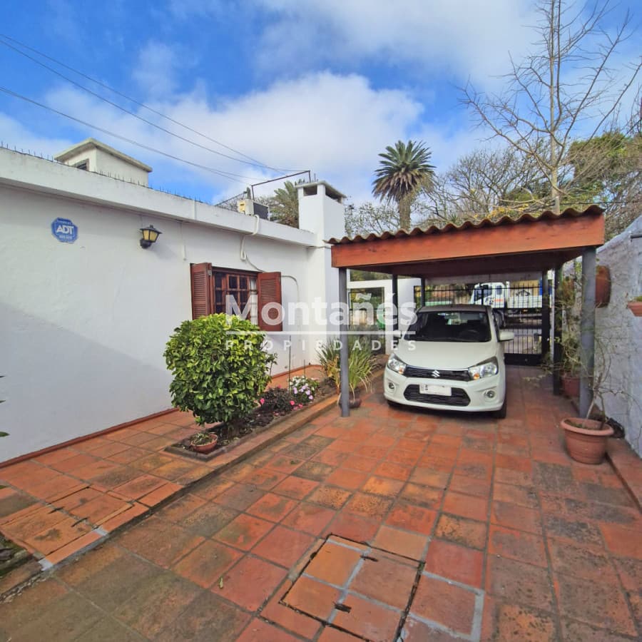 Casa ID.10623 - Ideal para Vivir e Invertir | Casa + Apartamento + Galpón