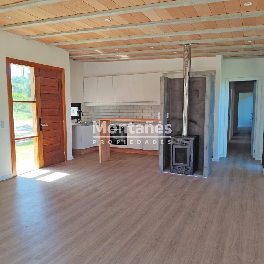 Casa ID.10338 - 🏡 Casa moderna de 3 dormitorios en entorno natural - Club del Lago