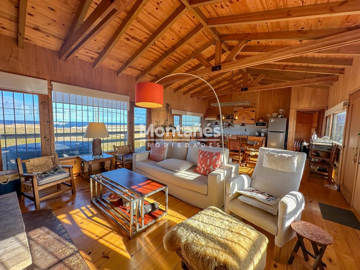 Casa ID.10259 - 🌊 Espectacular casa en Balneario Santa Mónica - altura, luz y tranquilidad