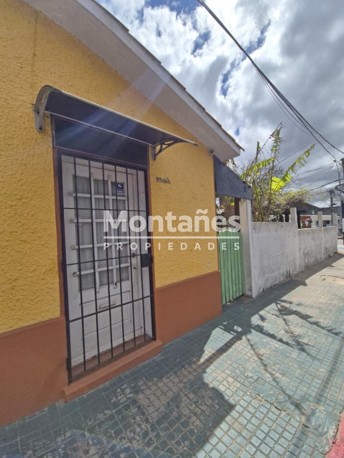 Casa ID.10646 - Venta- Casa + 2 apartamentos en pleno Centro de Maldonado