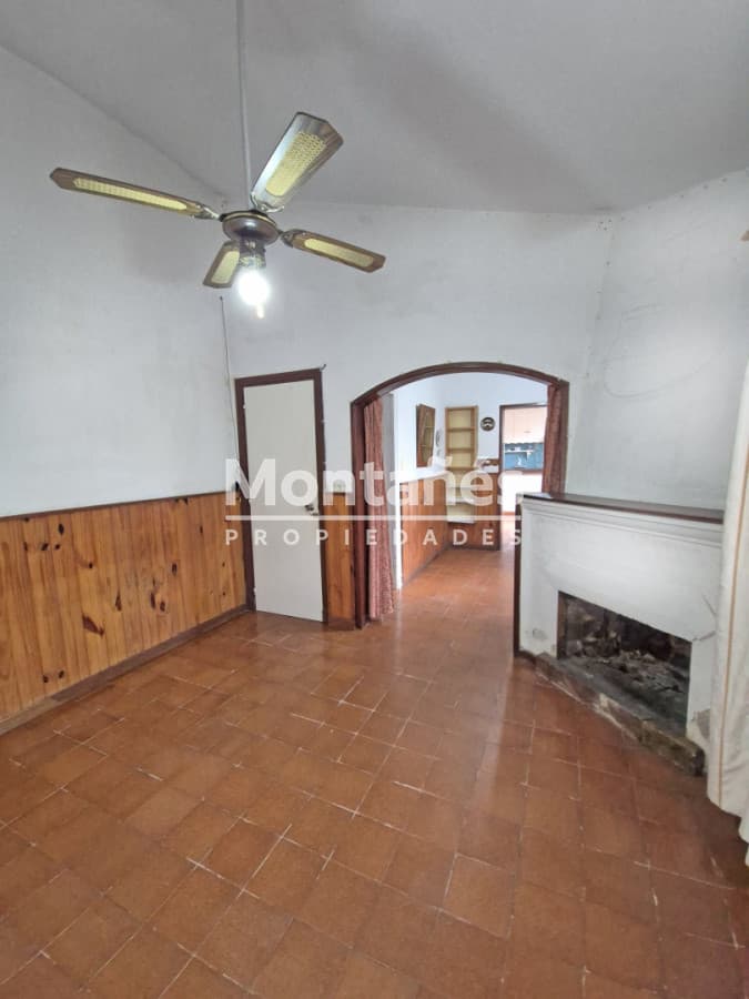 Casa ID.10646 - Venta- Casa + 2 apartamentos en pleno Centro de Maldonado