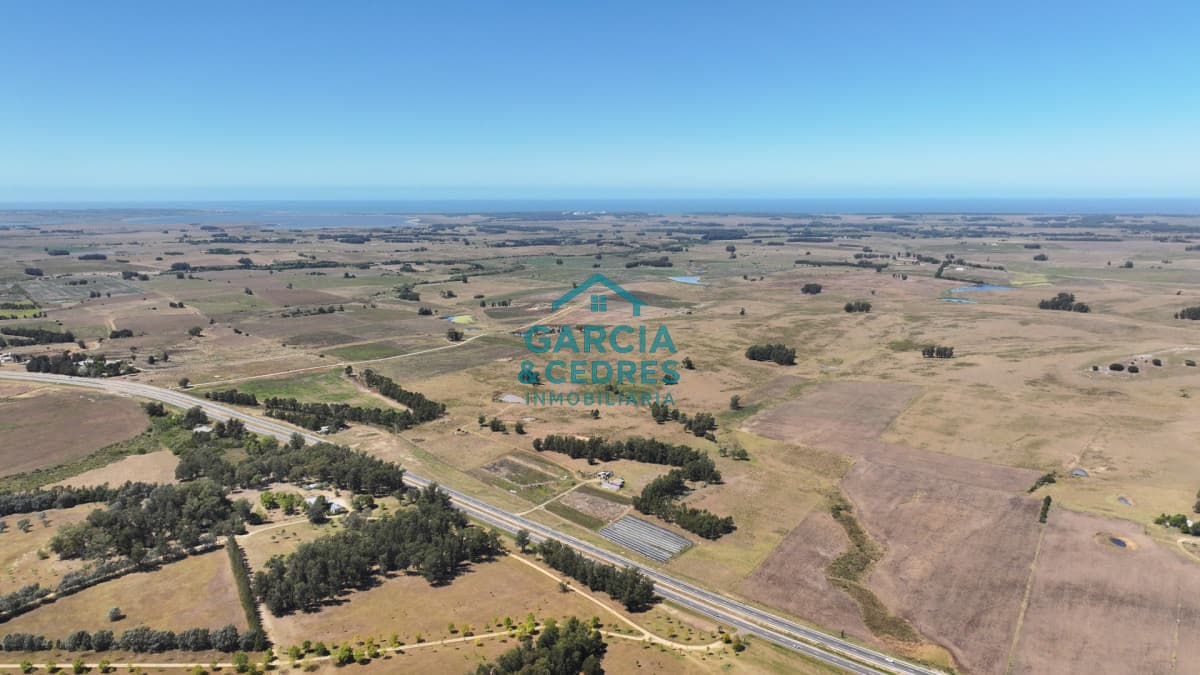 VENTA 59 Hectáreas sobre Ruta 9 con Vista a José Ignacio.