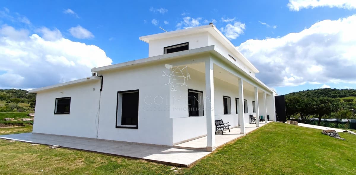 Campo de 39 hectareas con casa en venta, zona Cerro Catedral