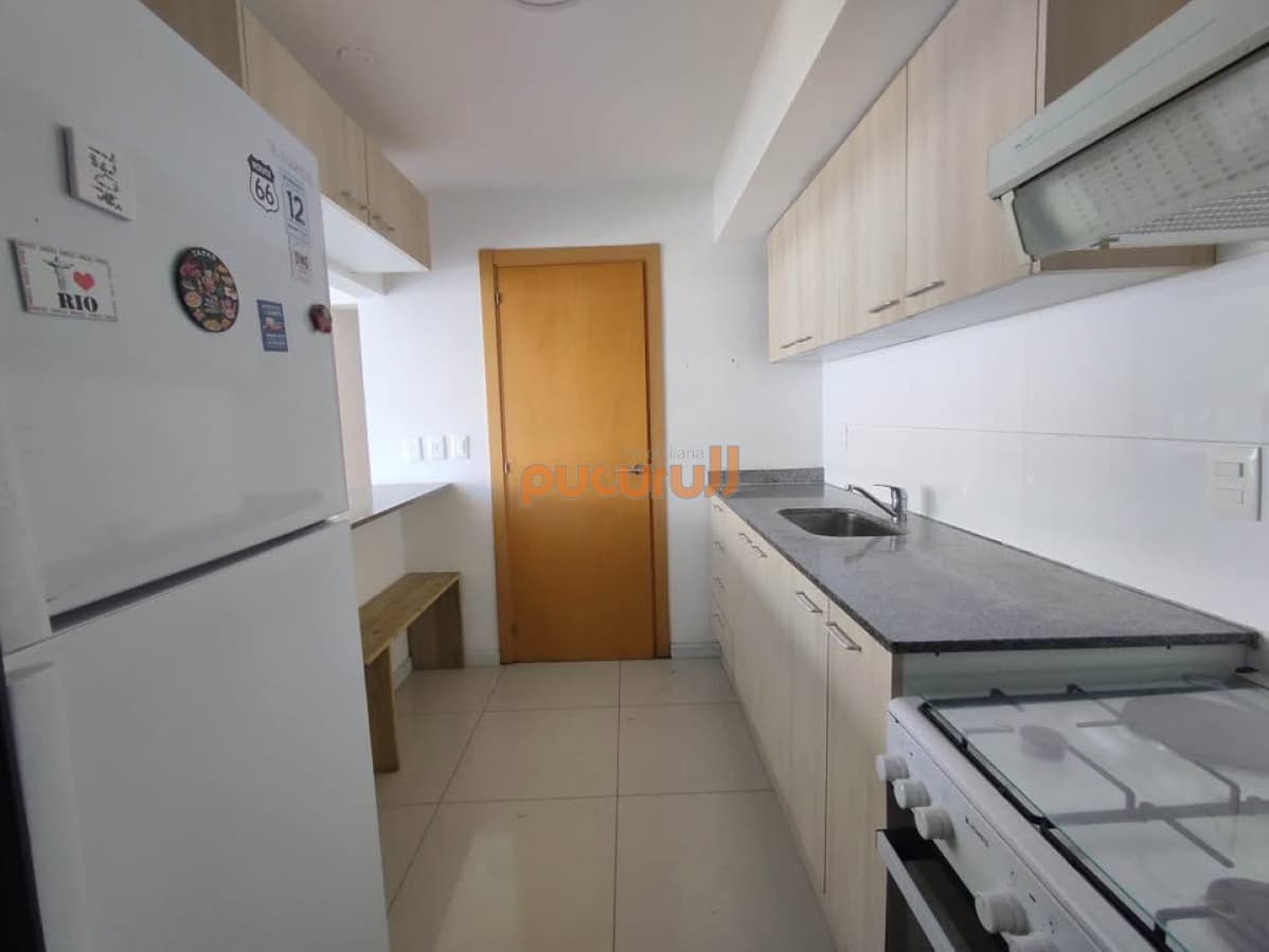 Apartamento en venta, 3 dormitorios, centro de Maldonado