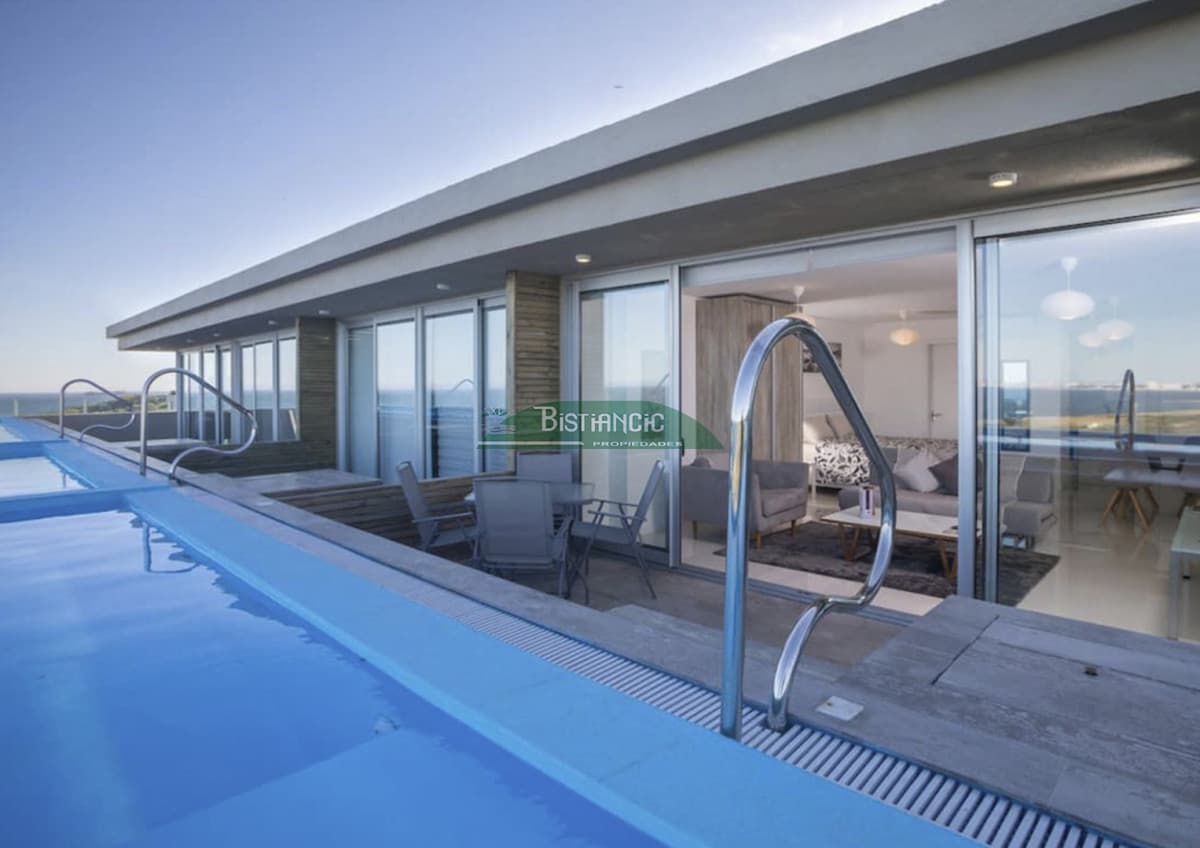 Hermoso Depto en venta, en Punta Ballena. Con las mejores vistas
