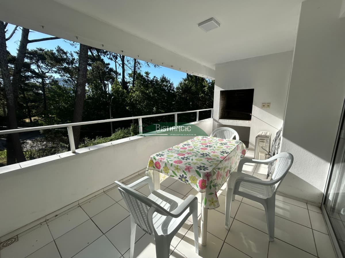 Vivi la temporada proximo a la playa ! apto de 3 dorm, 2 baños, con garage, piscina y amenities.