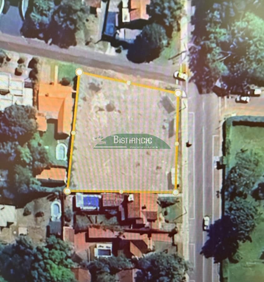 Venta Terreno  zona playa mansa, para Edificio PB+3 PA