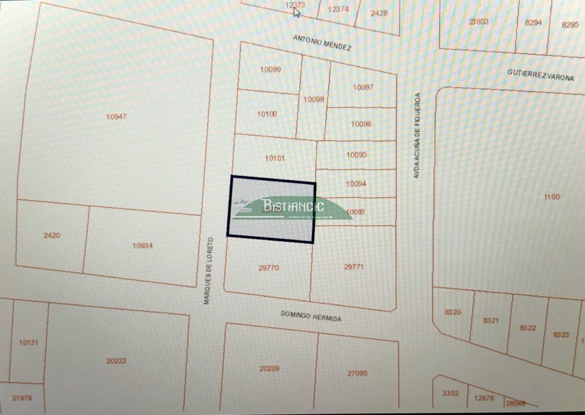 Terreno de 1430 m2 en paradas Mansa, ideal edificio PB+2 PA. venta US$ 490.000.