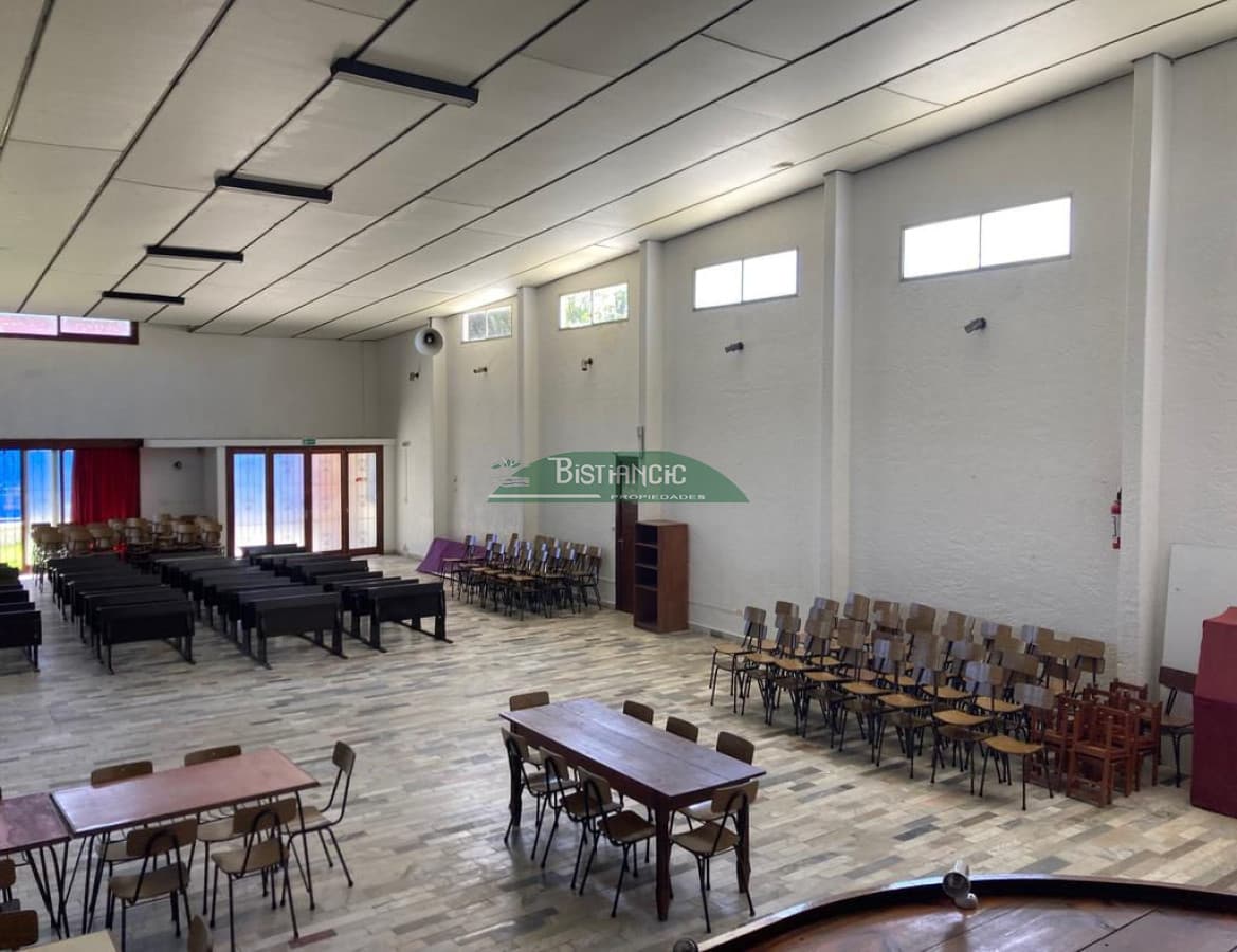 Gran terreno en Maldonado, próximo a Shoping Atlántico, 1950 m2 apto PB+9PA.