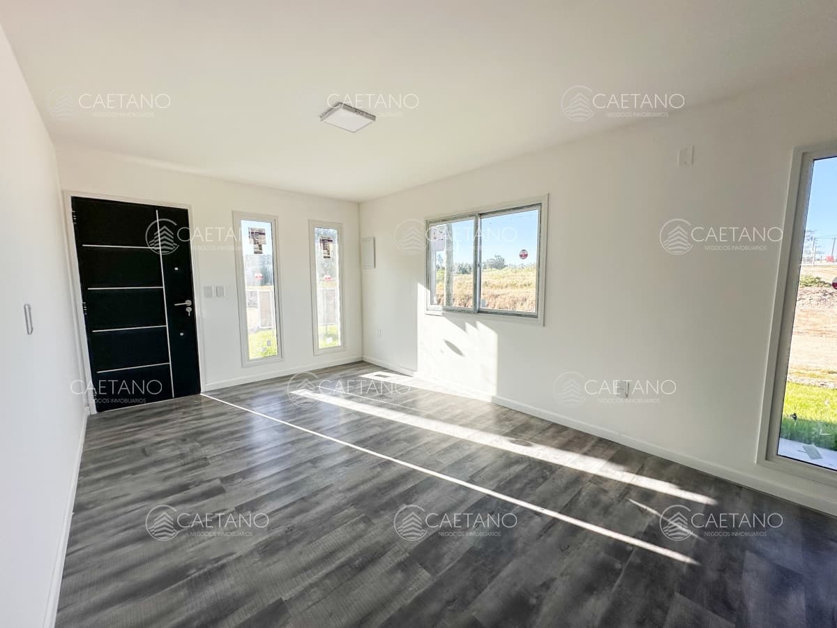 VENTA CASA 2 DORMITORIOS 1 BAÑO A ESTRENAR 4H SEGUNDA ETAPA MALDONADO LAUSANA APTA PARA BANCO FINANCIADAS
