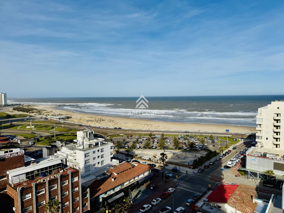 Apartamento ID.6962 - Apartamento con vista al mas a pasos del puerto disponible en alquiler temporal
