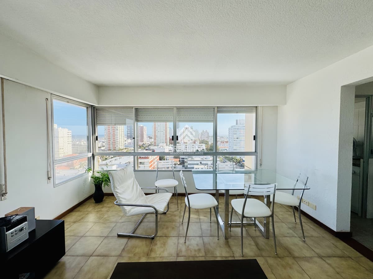 Apartamento ID.6962 - Apartamento con vista al mas a pasos del puerto disponible en alquiler temporal