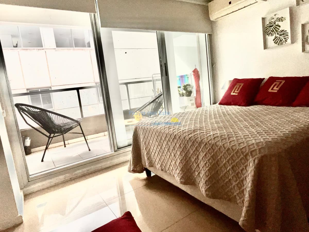 Venta y alquiler anual de apartamento monoambiente sectorizado en península con todos los servicios  - Inmobiliaria Playa del Este