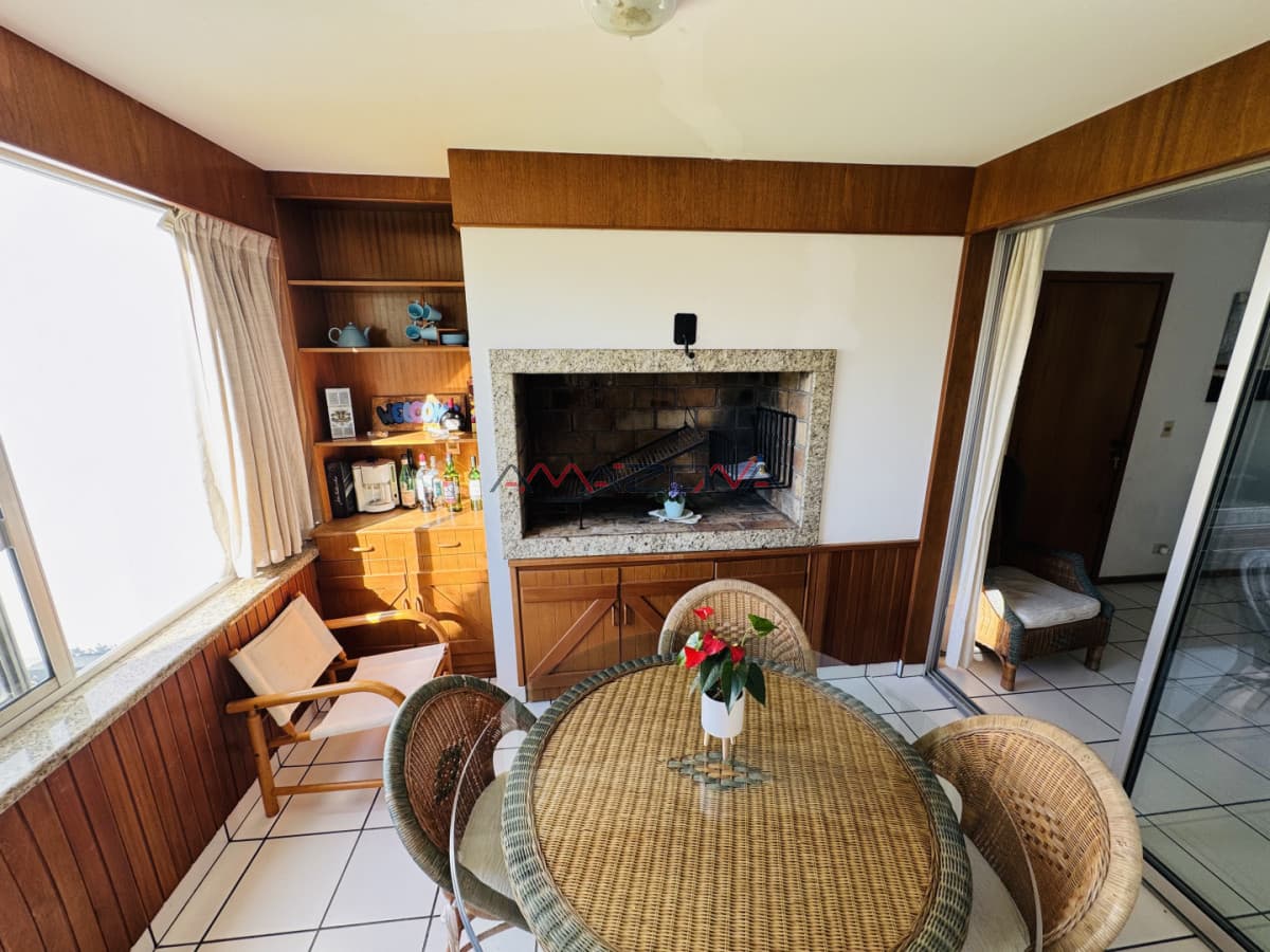 Apartamento en venta con barbacoa propia