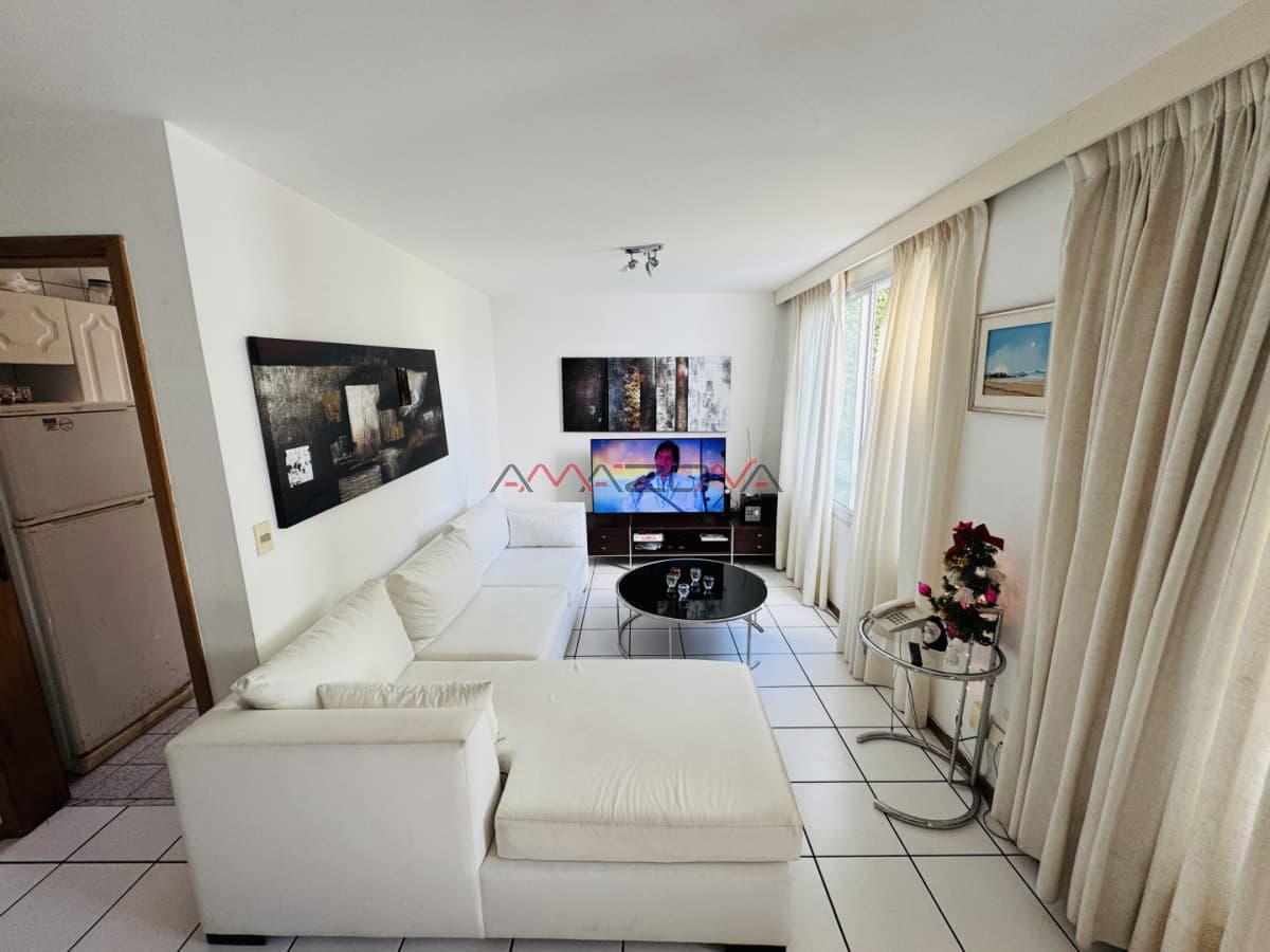 Apartamento en venta con barbacoa propia