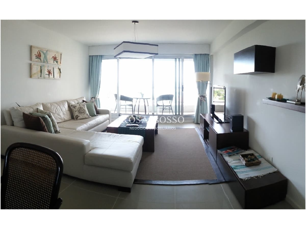 Apartamento de categoría a pasos Del Mar