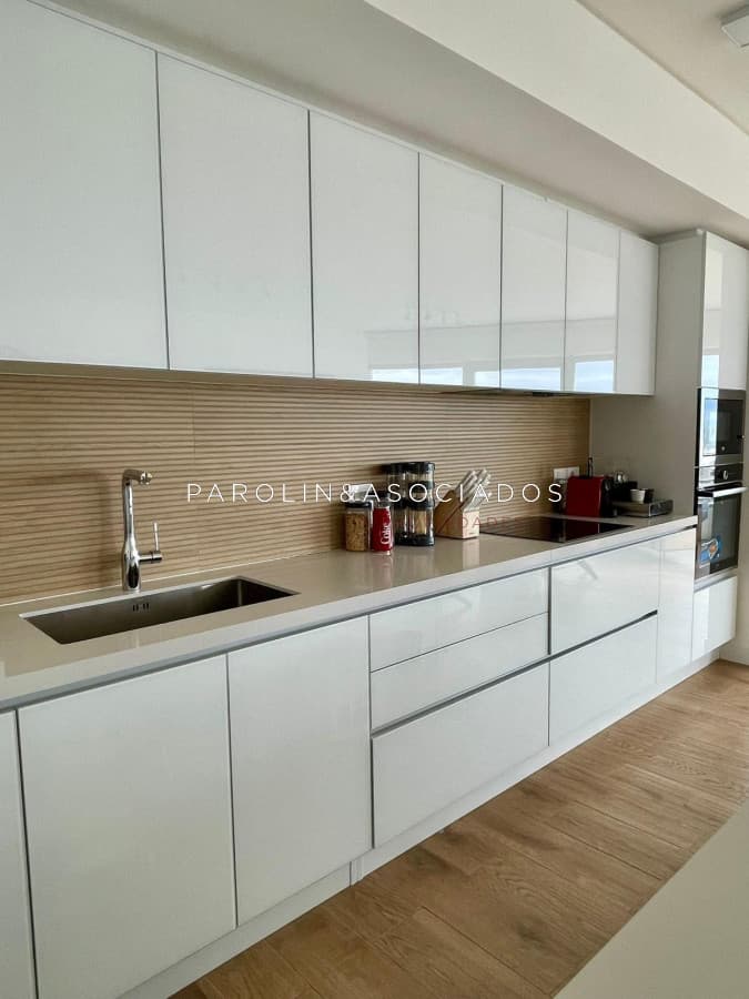 Venta apartamento 2 dormitorios en Torre Trump, Brava, Punta del Este