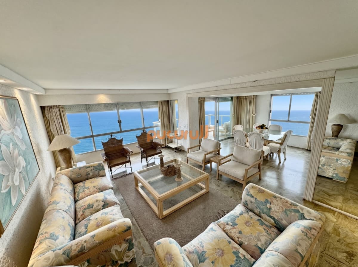 Apartamento en venta en primera línea de la Playa Mansa, Punta del Este — 130 m² con vista al mar