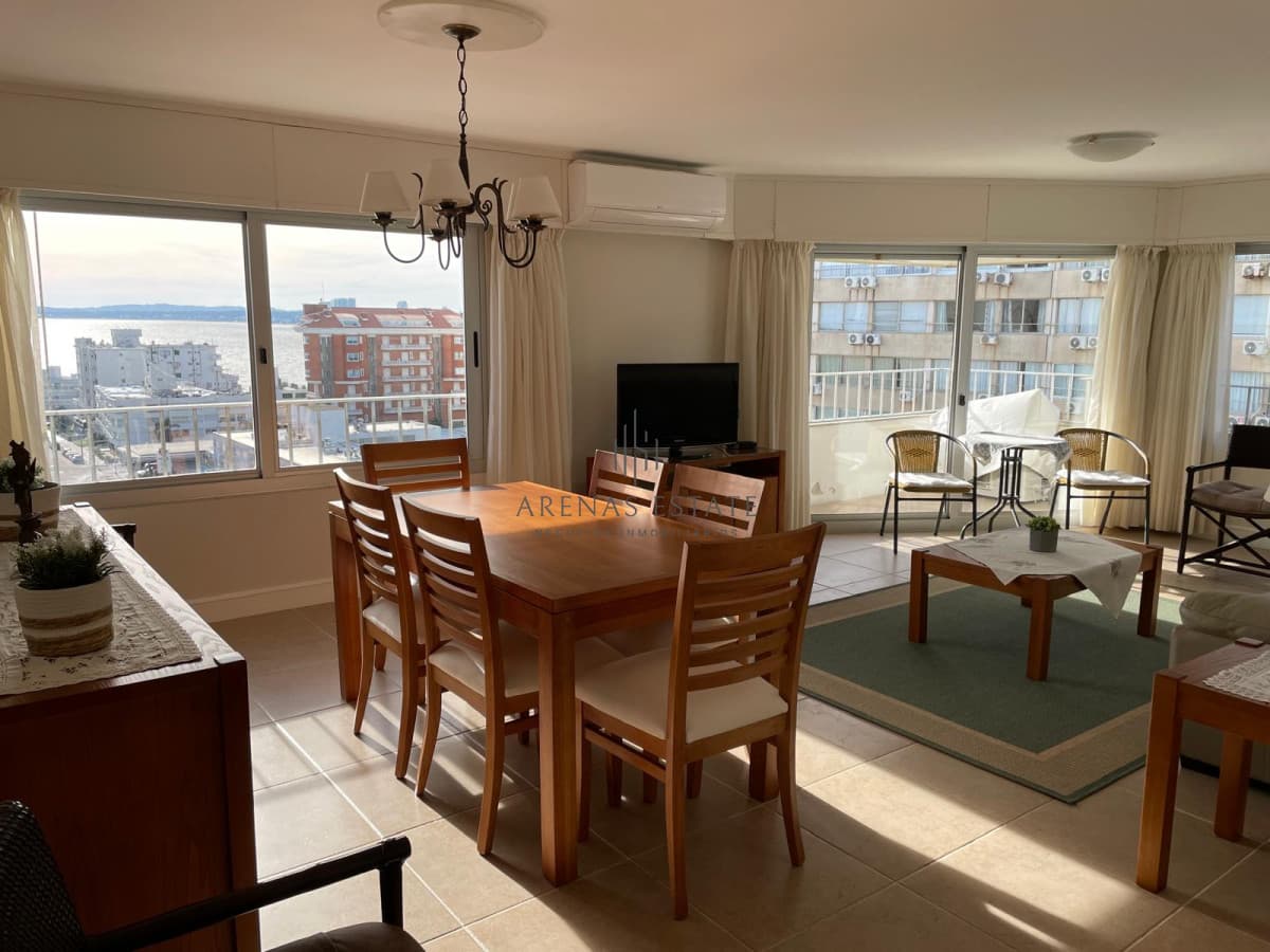 Apartamento ID.3887 - Amplio apartamento con vista al mar en Peninsula