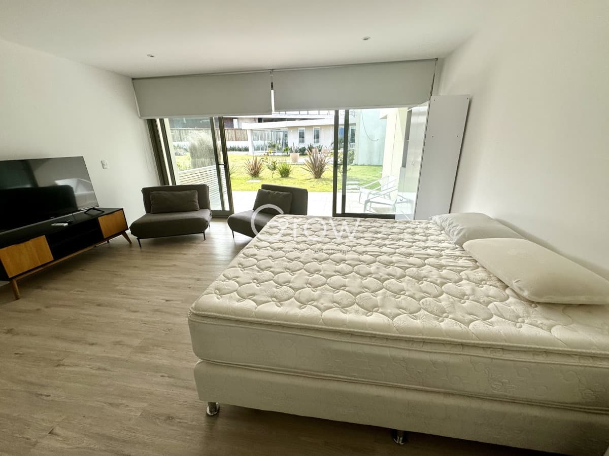 Monoambiente Premium en complejo a pasas de la playa