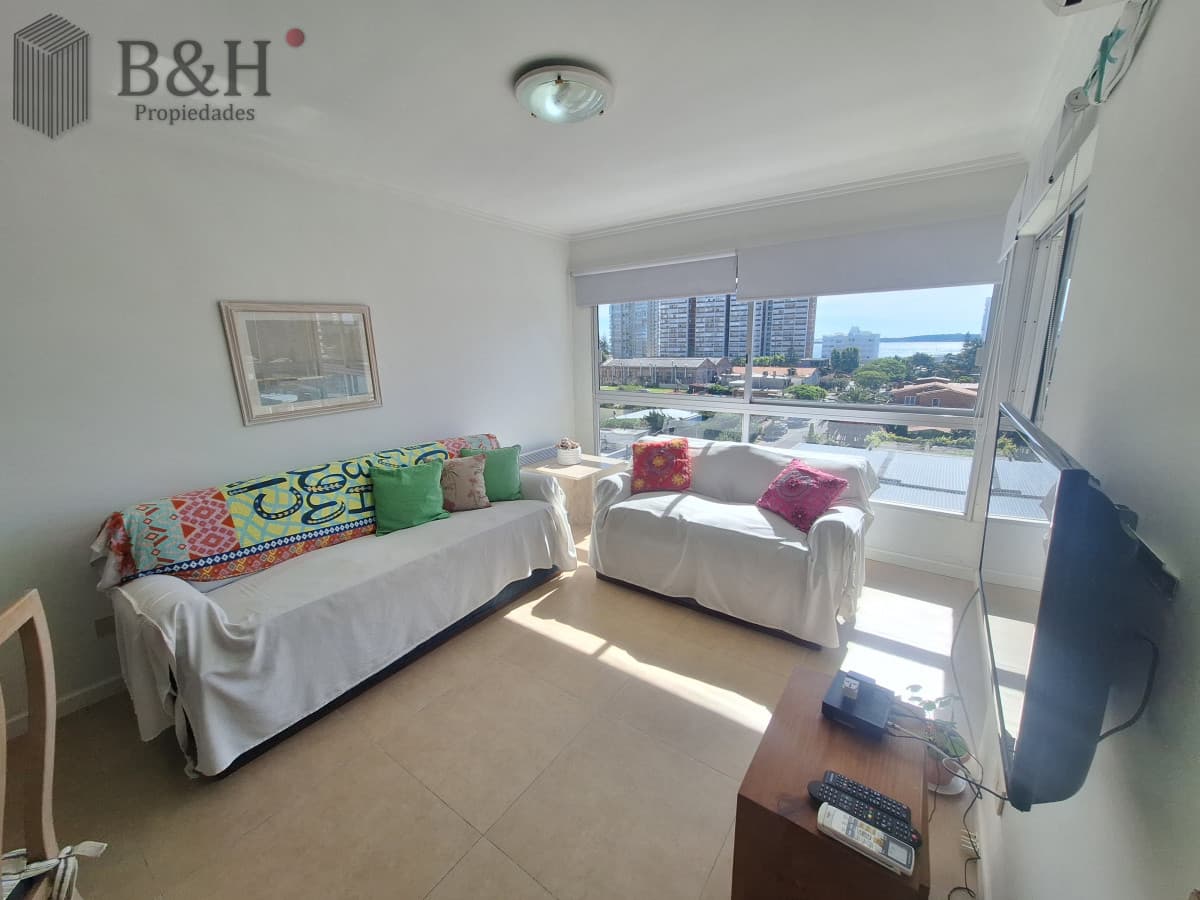 Apartamento en la parada 2 de la Brava