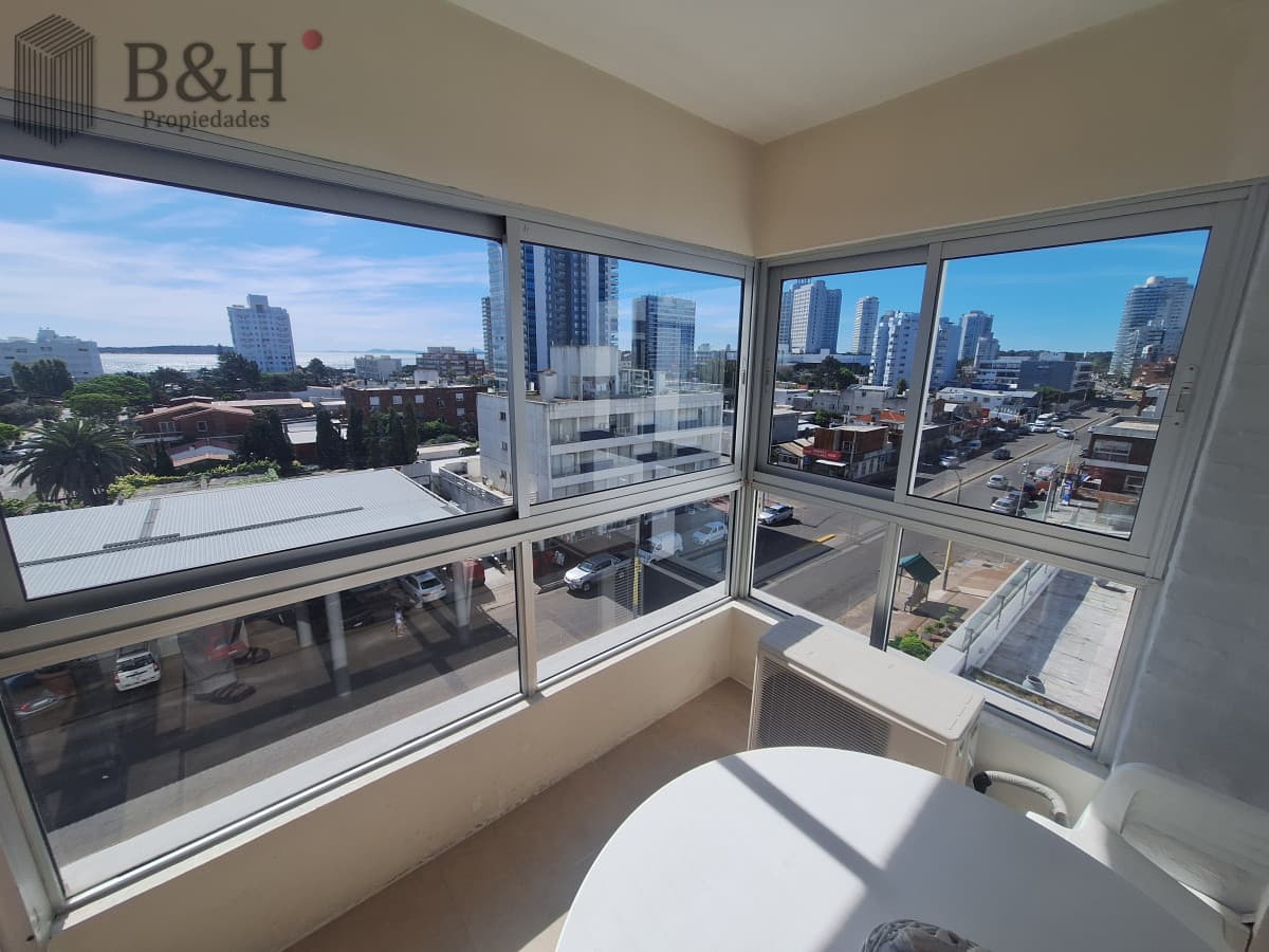 Apartamento en la parada 2 de la Brava