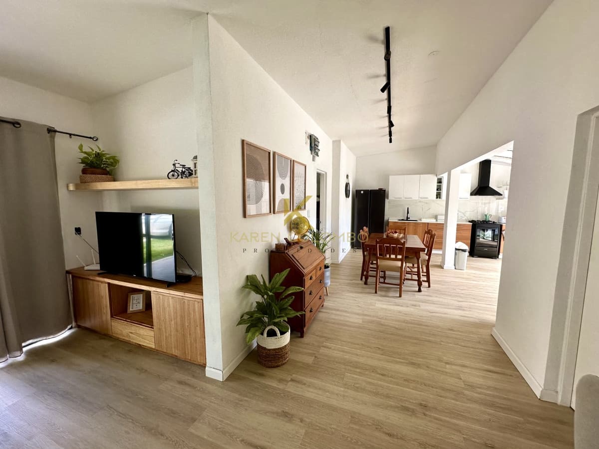 Hermosa casa con piscina en alquiler de temporada
