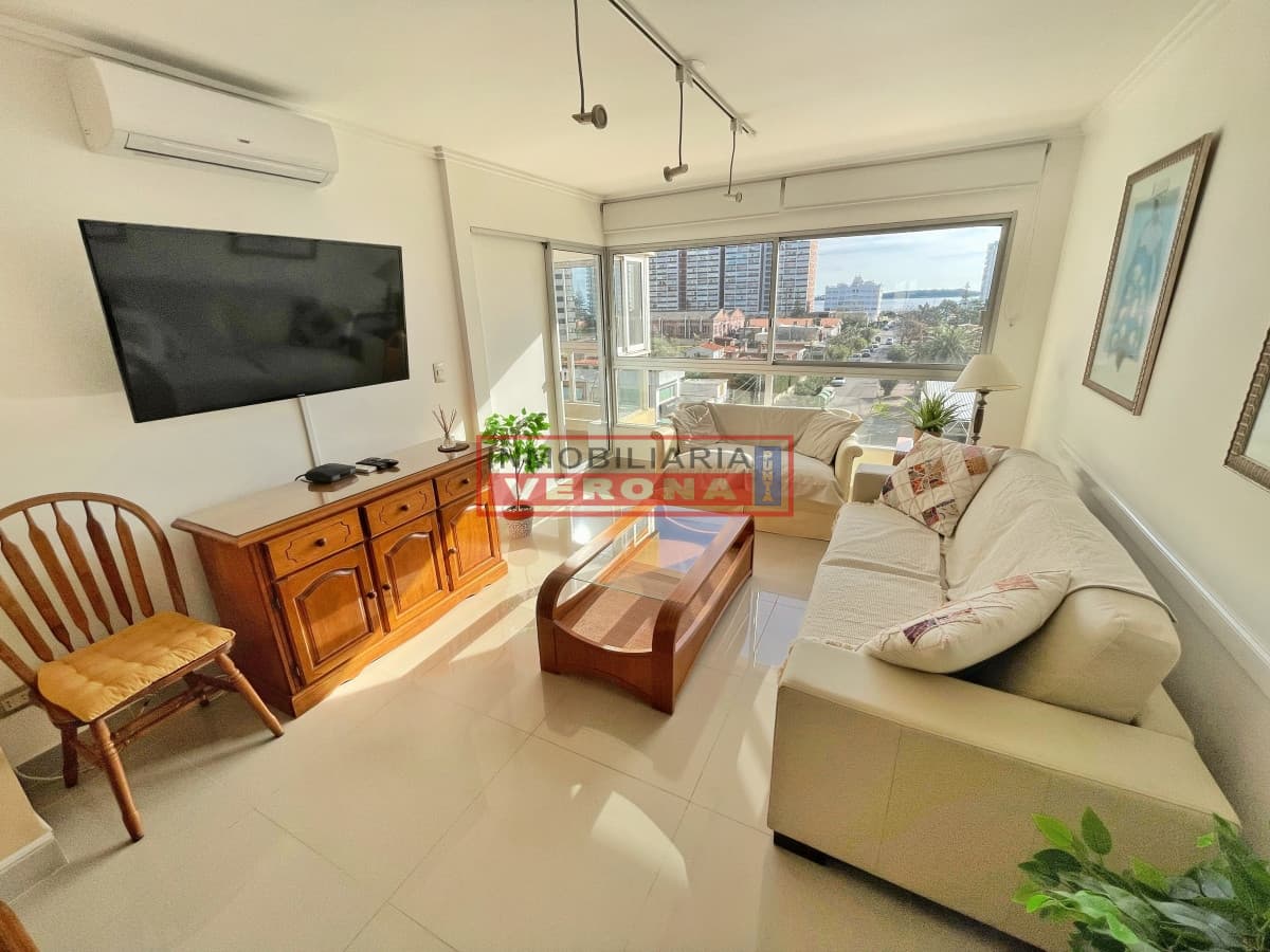 Edificio con todos los servicios, a pasos de centro y cerca de la brava y mansa - Inmobiliaria Verona Punta