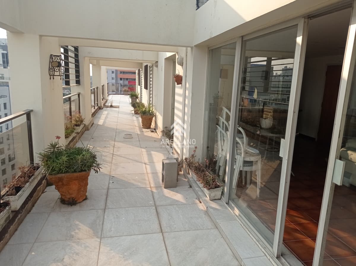 Apartamento ID.6078 - Venta penthouse 4 dormitorios