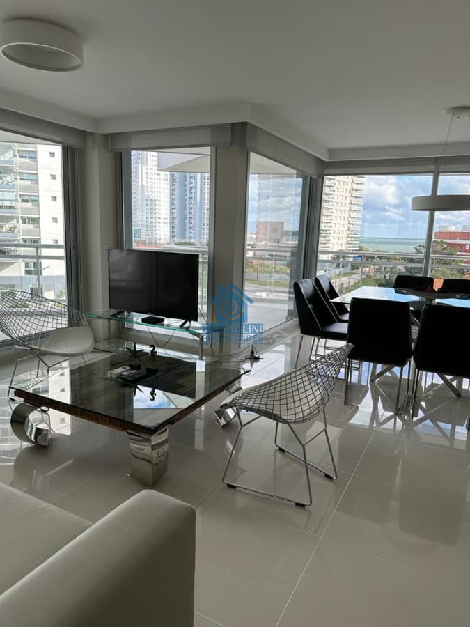 Fabuloso Departamento en Alquiler Anual Mansa 3 Suites y Servicio  -