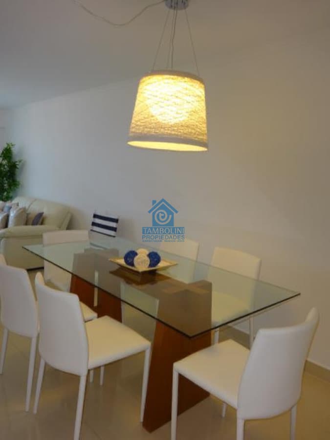 Alquiler Anual Departamento Vista al Mar  -