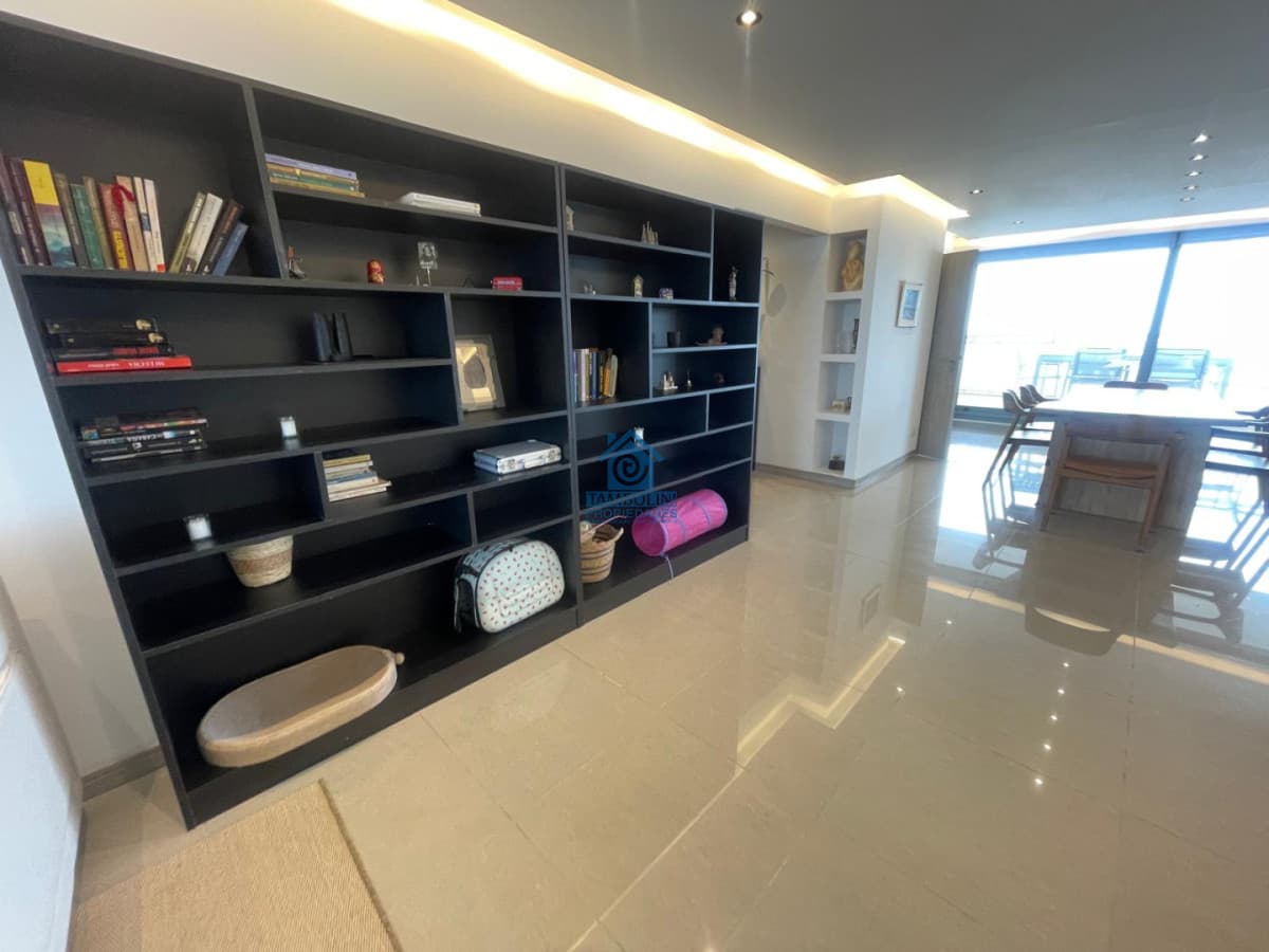 Alquiler Temporada Onix Piso Alto   -