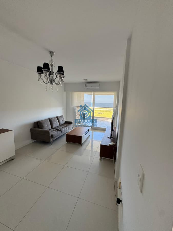Apartamento ID.712 - Venta Exlusiva Frente al Mar Departamento 2 suites - Punta del Este