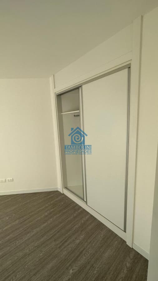 Apartamento ID.144 - Departamento en venta Dos Dormitorios edificio con muy buenos servicios en Punta Del Este