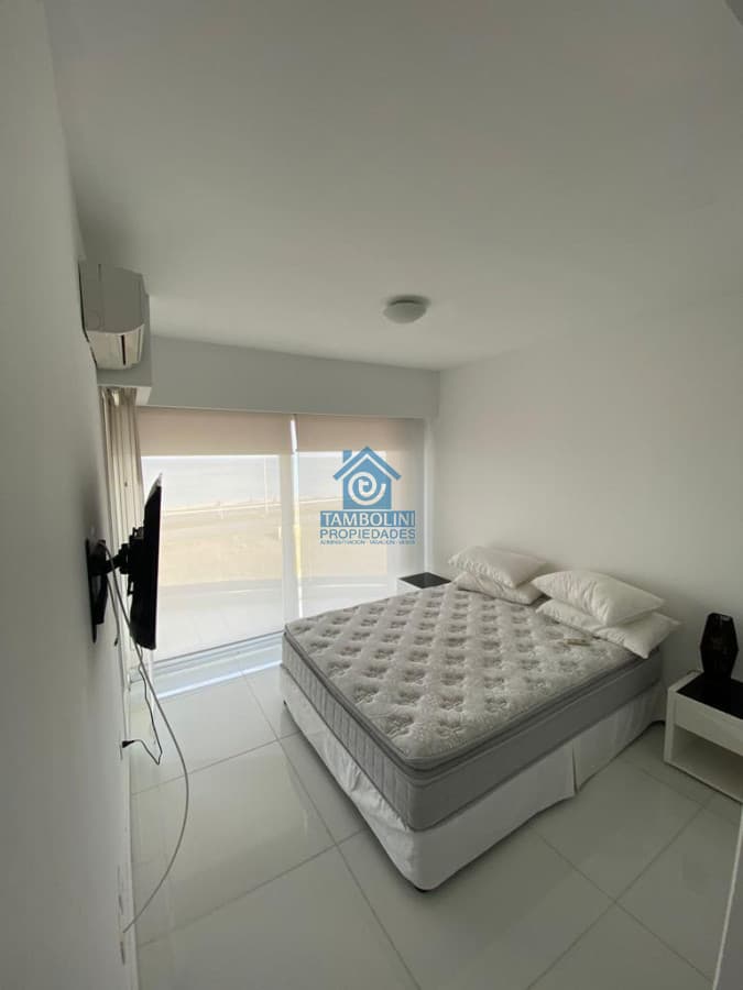 Hermoso Penthouse en Alquiler    -